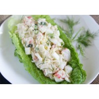 Легкий салат с крабом