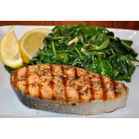 Стейки из лосося на гриле