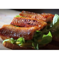 Сэндвичи с копченым угрём